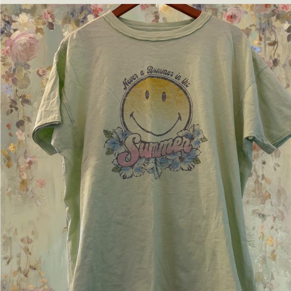 Aerie Green and yellow smiley face summer tee